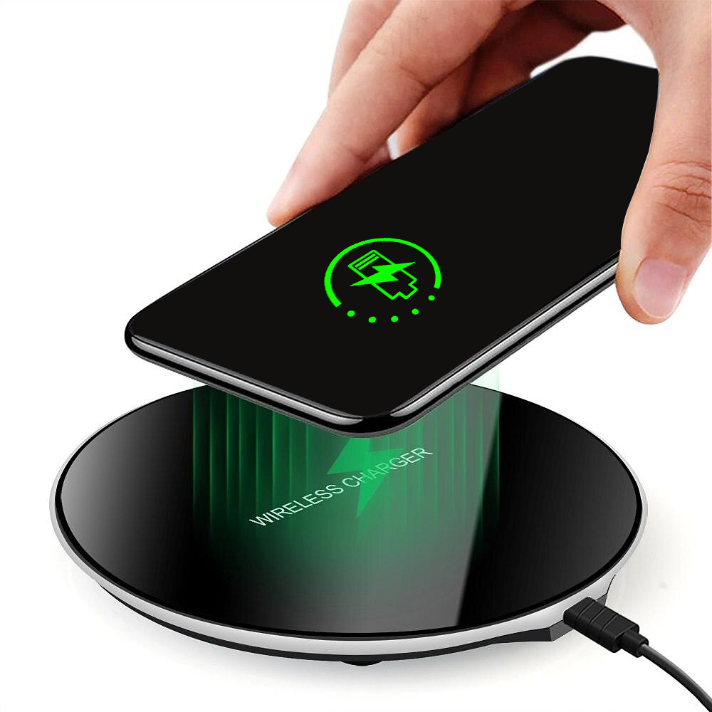 15W 무선 충전기 미끄럼 방지 USB C 고속 충전  - Watch Xs8 리뷰 및 가격