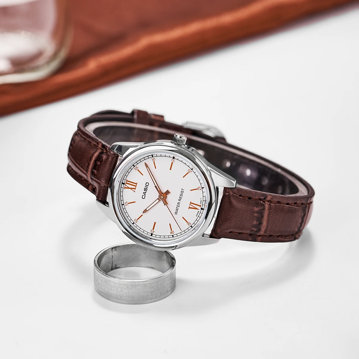 CASIO LTP-V005L 시리즈 여성용 아날로그 쿼 - Casio Watches Smartwatch 리뷰 및 가격